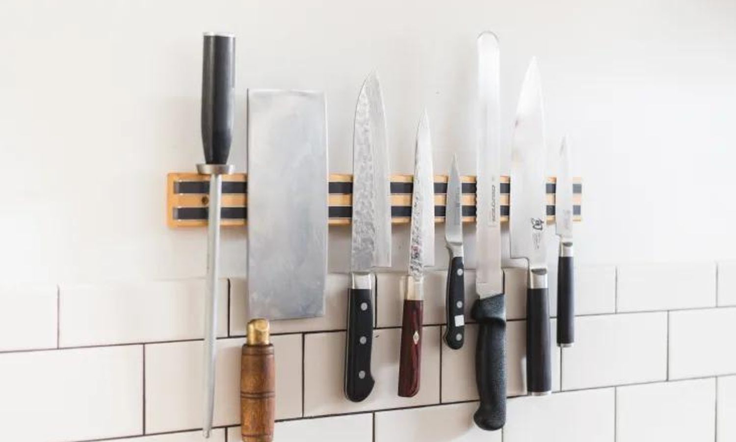 magnetic knife holder ideas