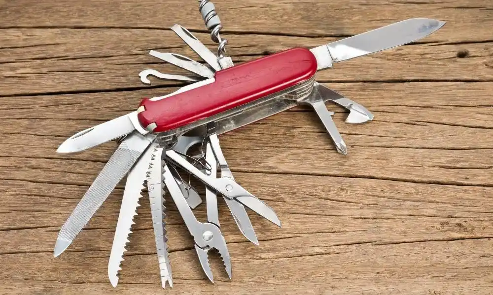 How to Choose The Right Swiss Army Knife