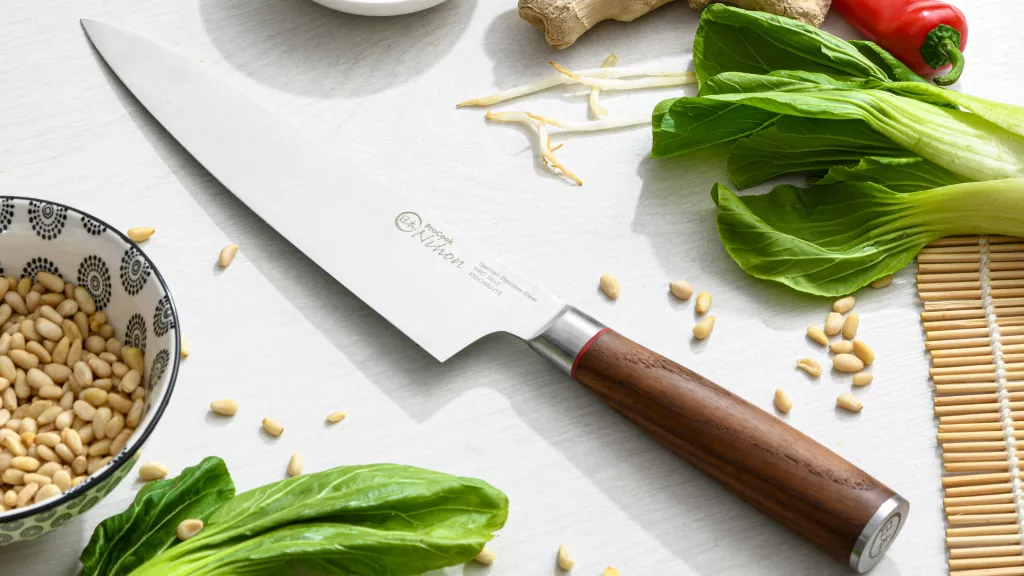 Chefs-Knives-A-Multifunctional-Option