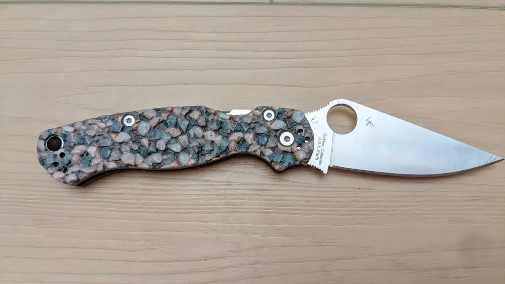 Knife-Scales