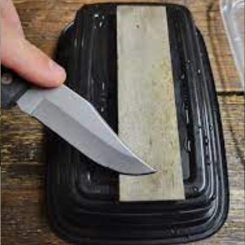 -Simple-and-Effective-Knife-Cleaning-Hacks