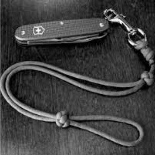 How to Make a Paracord Lanyard for a Knife?