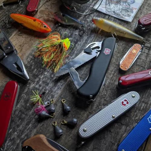 How-to-clean-swiss-army-knife